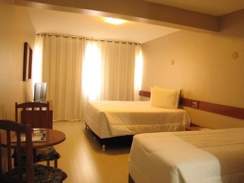 Hotel Portal Сантана-ду-Ливраменту Экстерьер фото